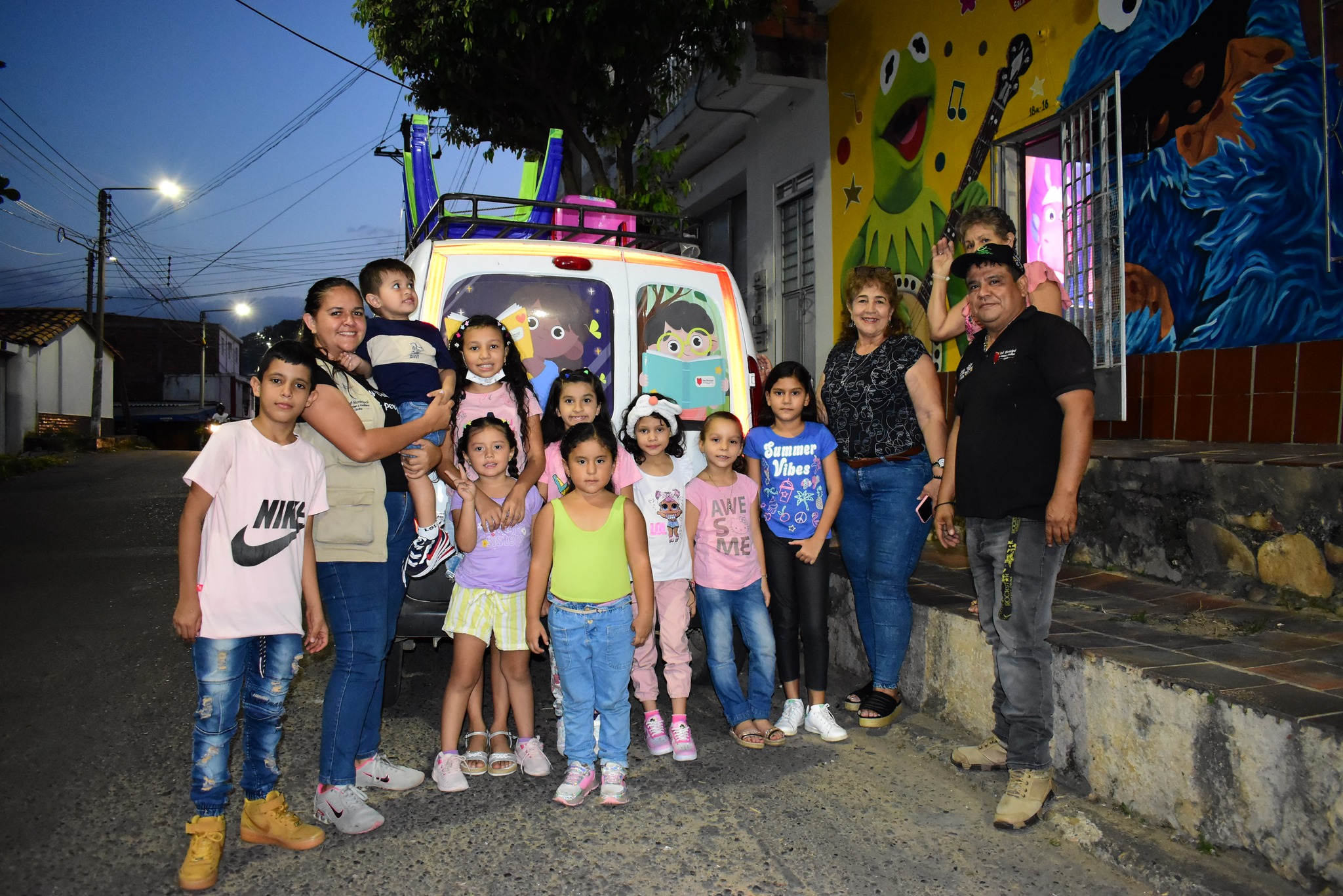Cine club de la Red Municipal de Lectura y Escritura Cúcuta llegó  al Barrio Camilo Torres en la Comuna 10 de la ciudad.